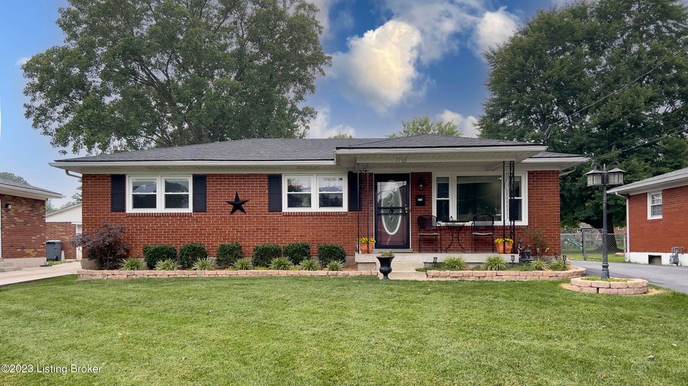 7708 Mango Drive-102