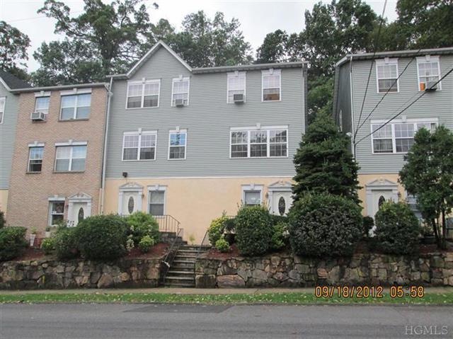 325 Mclean Ave unit 6, Yonkers, NY 10705 - photo 1
