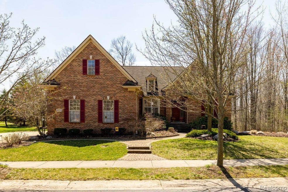 Welcome to 42259 White Hart Blvd