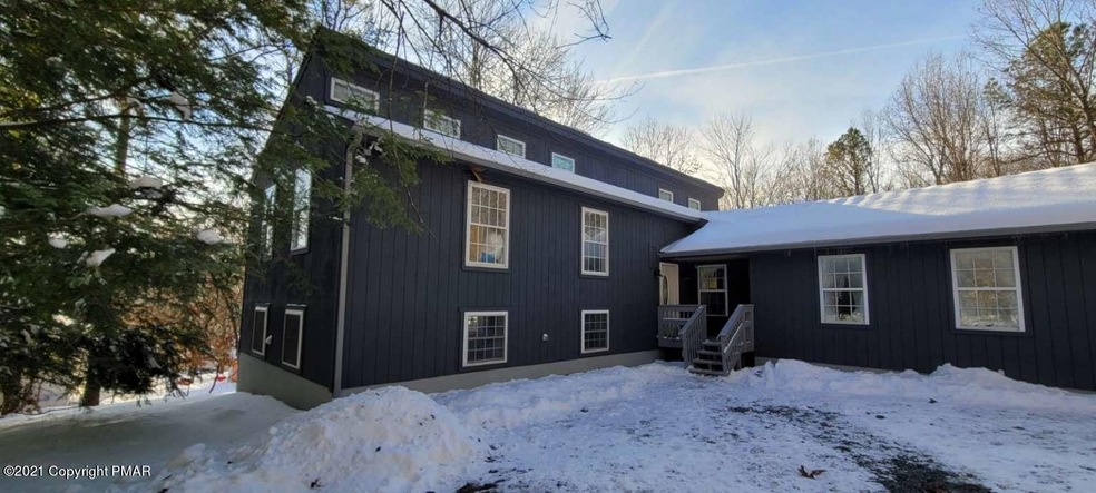 3583 Acorn Cir, East Stroudsburg, PA 18302 - photo 1