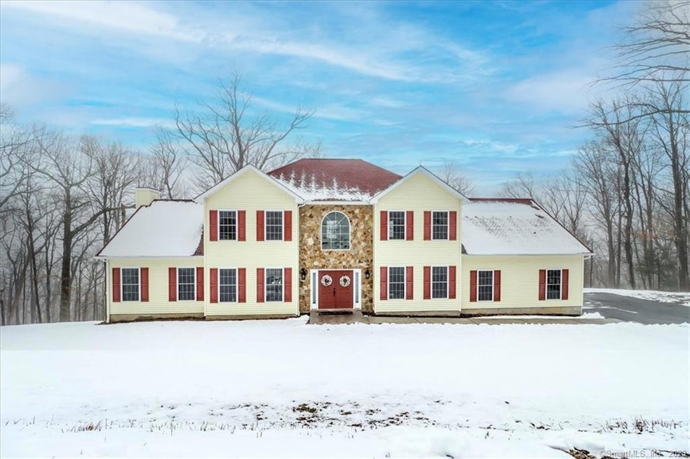 186 Pumpkin Hill Rd, New Milford, CT 06776 - photo 1