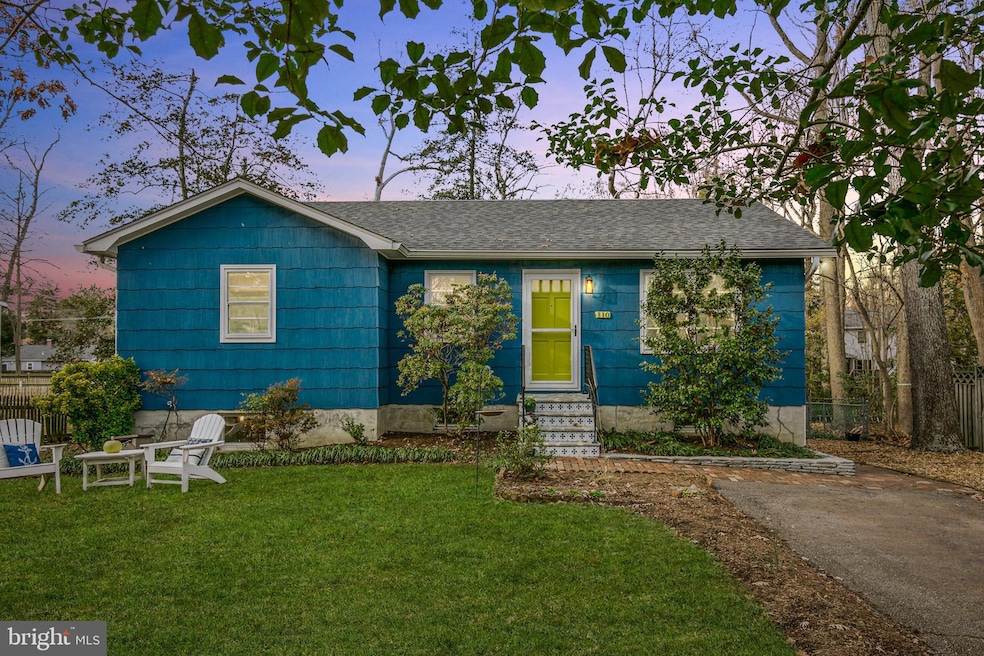 110 Magnolia Ln, Annapolis, MD 21403 - photo 1