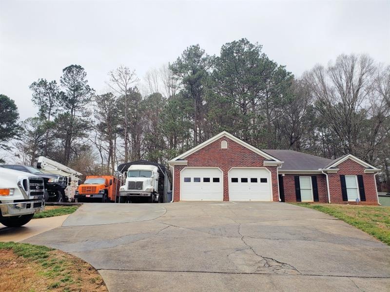 601 McDaniel Station Rd SW, Calhoun, GA 30701 - photo 1