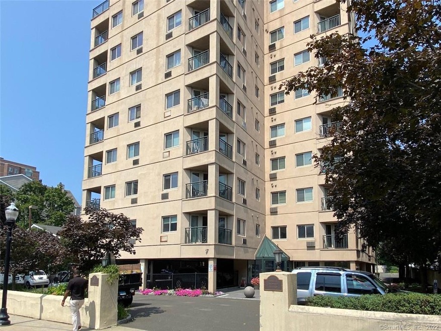 104 North St unit 102, Stamford, CT 06902 - photo 1