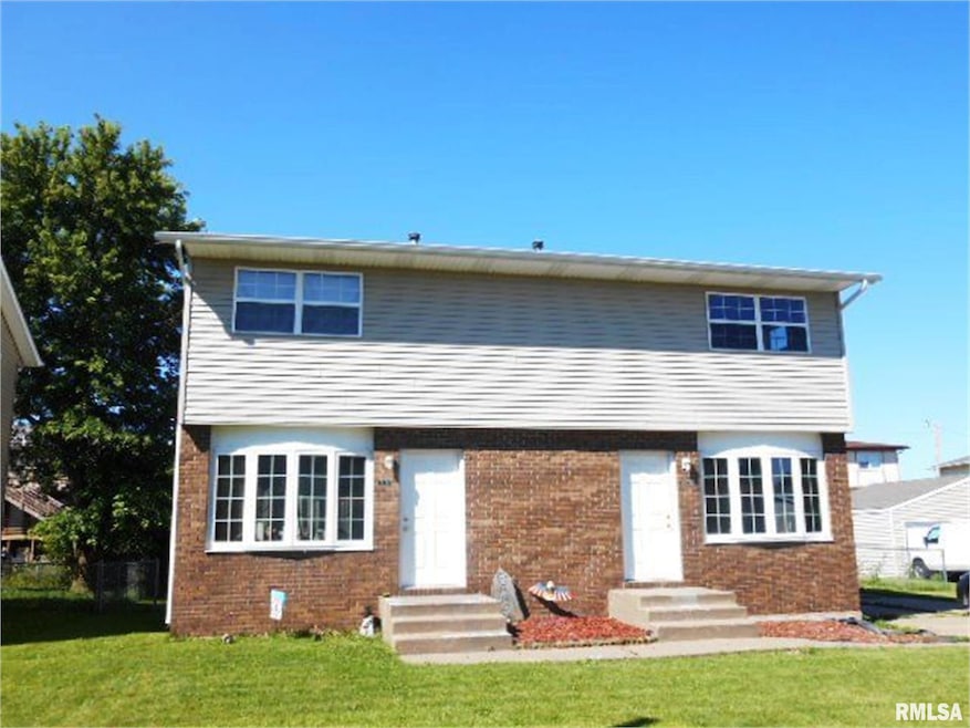 665 W 64th St, Davenport, IA 52806 - photo 1