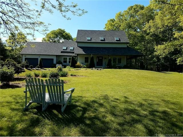 640 N Stonington Rd, Stonington, CT 06378 - photo 1