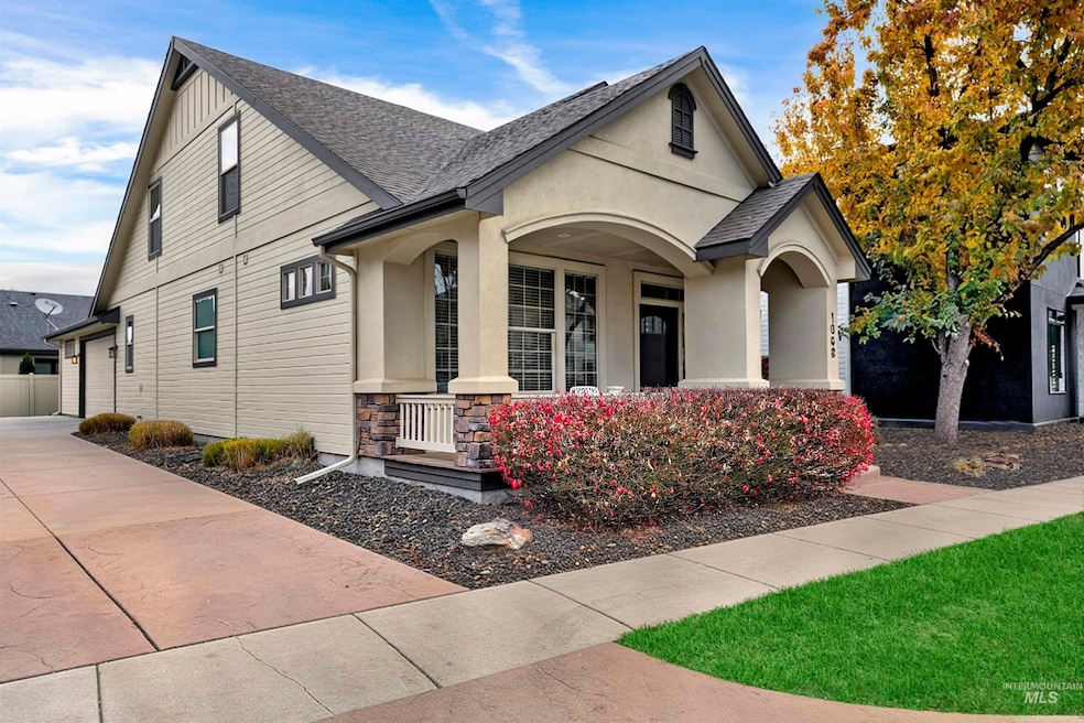 1068 E Shadow Creek Ln, Eagle, ID 83616 - photo 1