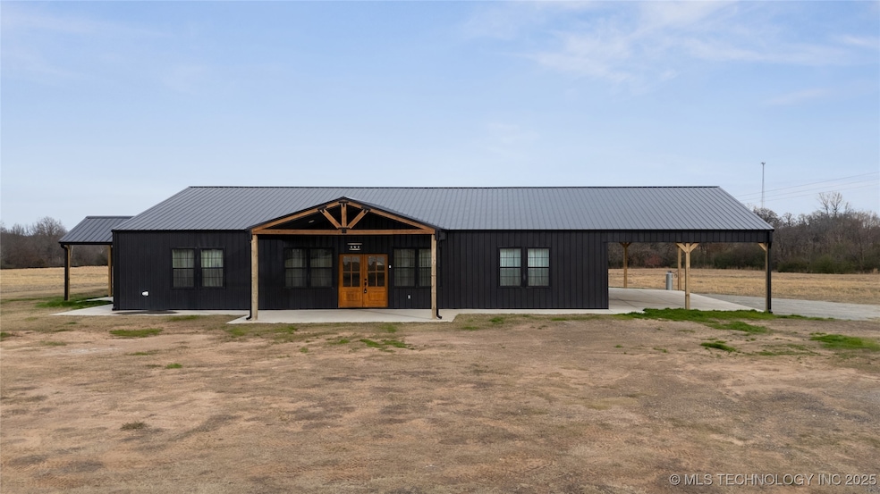 Beautiful Barndominium with solid wood ext doors