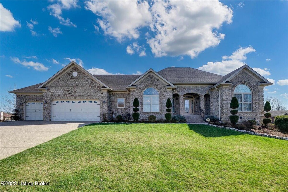 216 Olde Colony Ct, Mount Washington, KY 40047 - photo 1
