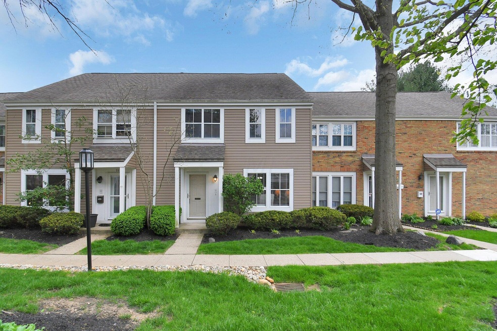 1-web-or-mls-5557-chowning-way