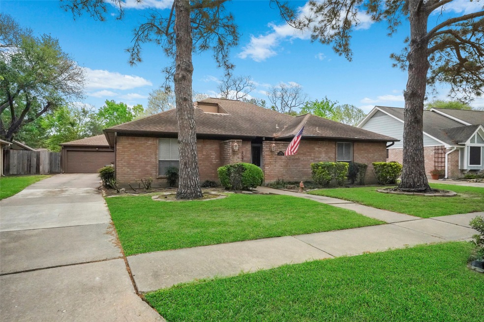 15418 Glenwood Park Dr, Houston, TX 77095 - photo 1