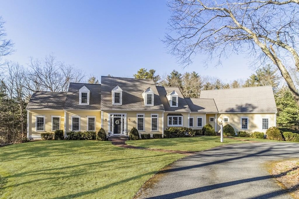 19 Stop River Rd, Norfolk, MA 02056 - photo 1