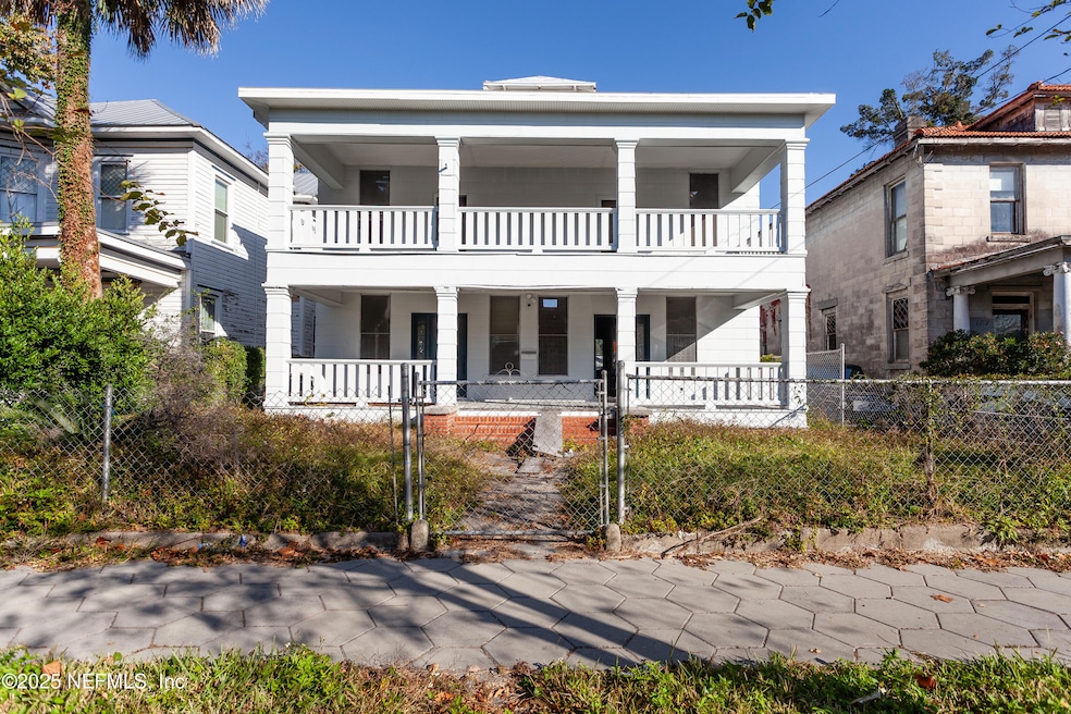 141 W 7th St, Jacksonville, FL 32206 - photo 1