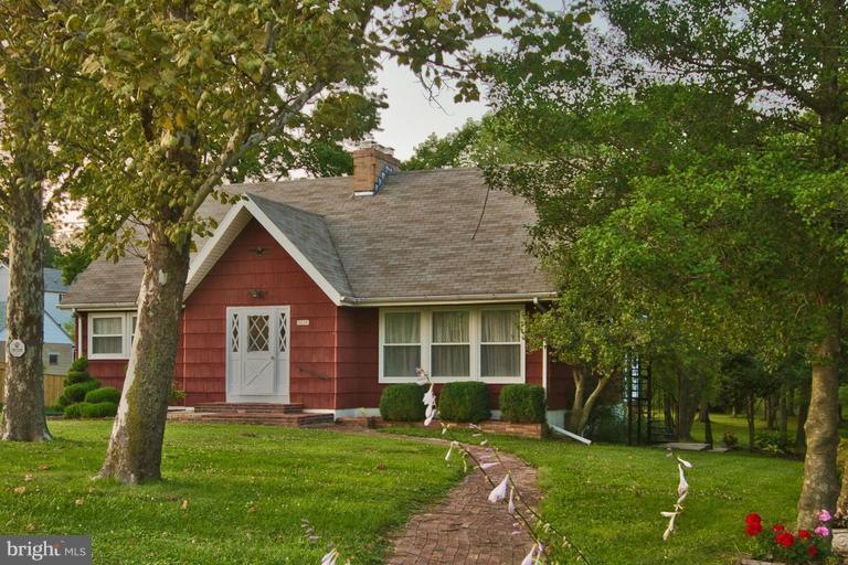 5236 King Ave, Rosedale, MD 21237 - photo 1