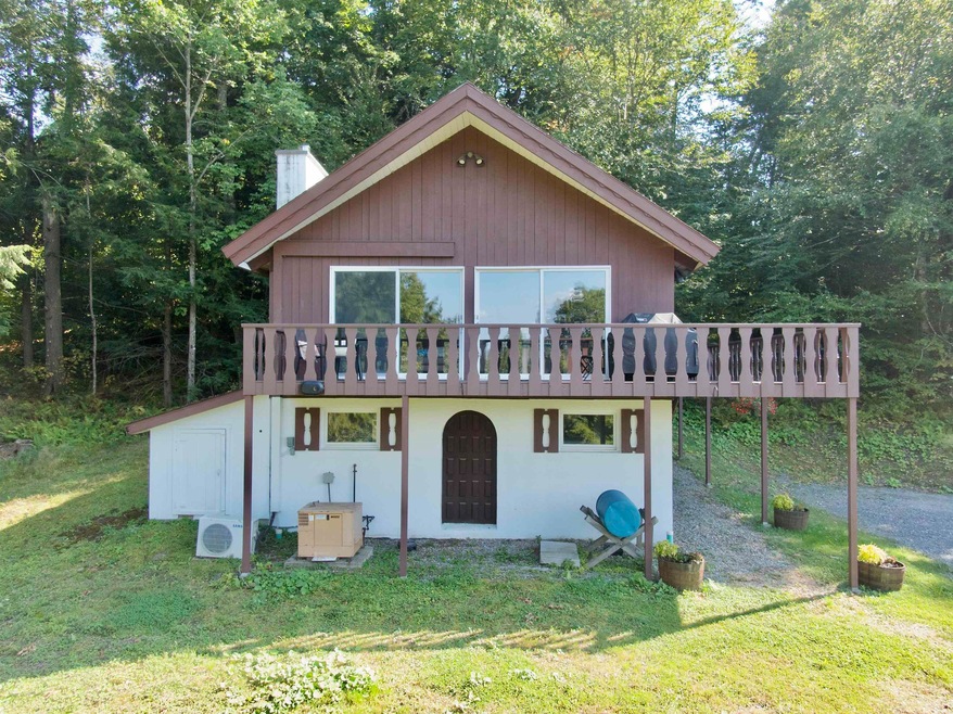 Under Contract $899,000