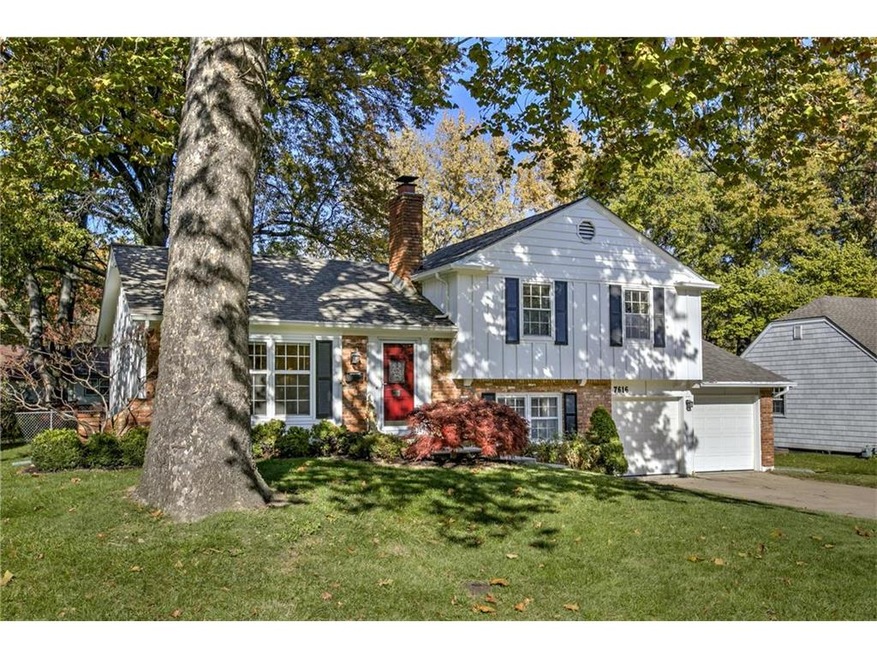 Lovely Large Treed Lot!