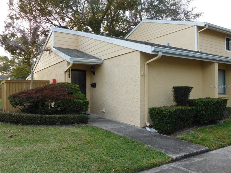 2228 Ohara Ct, Orlando, FL 32812 - photo 1