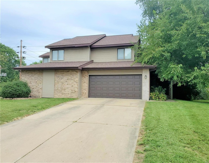 TOWNHOUSE / CONDO / DUPLEX