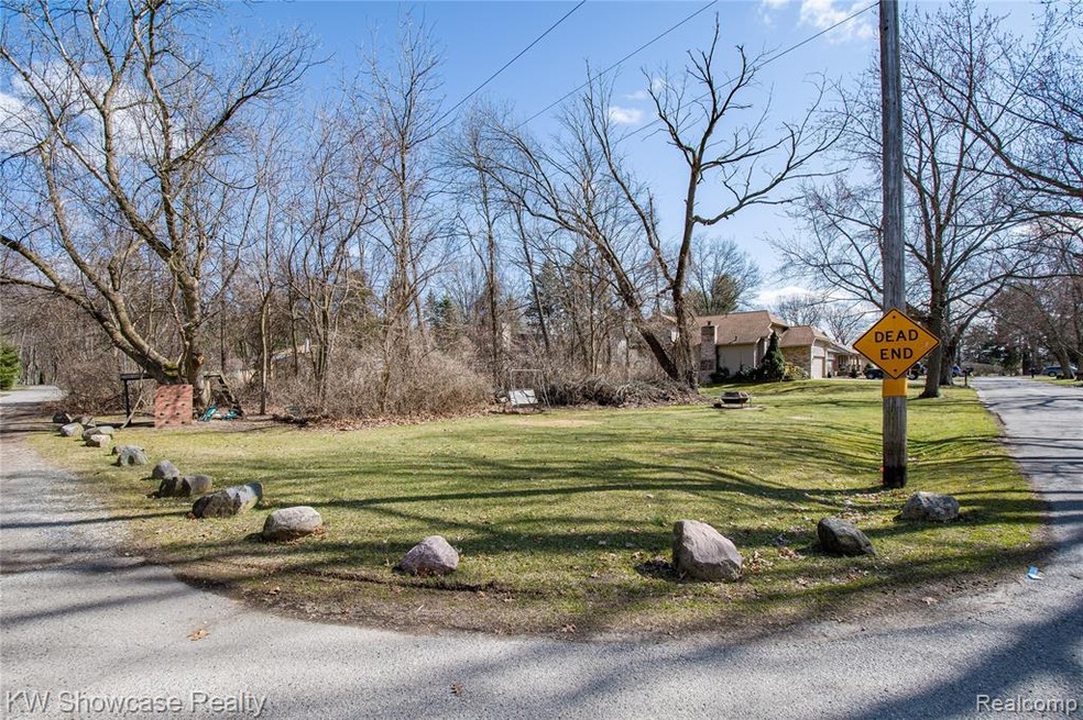 Vac Crystal Lot street view A