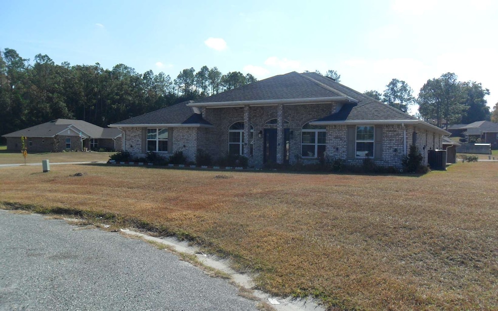 572 NW Oakmont Way, Lake City, FL 32055 - photo 1