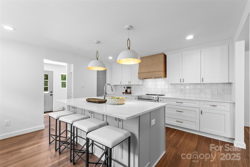 1314 Ordermore Ave, Charlotte, NC 28203 - photo 1