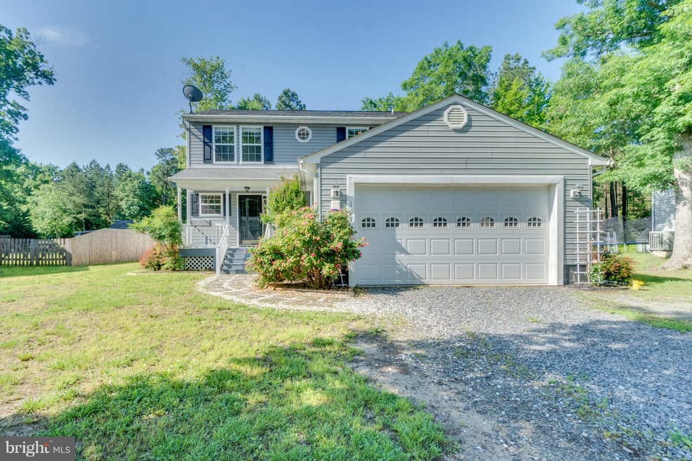 107 Greenway Dr, Colonial Beach, VA 22443 - photo 1