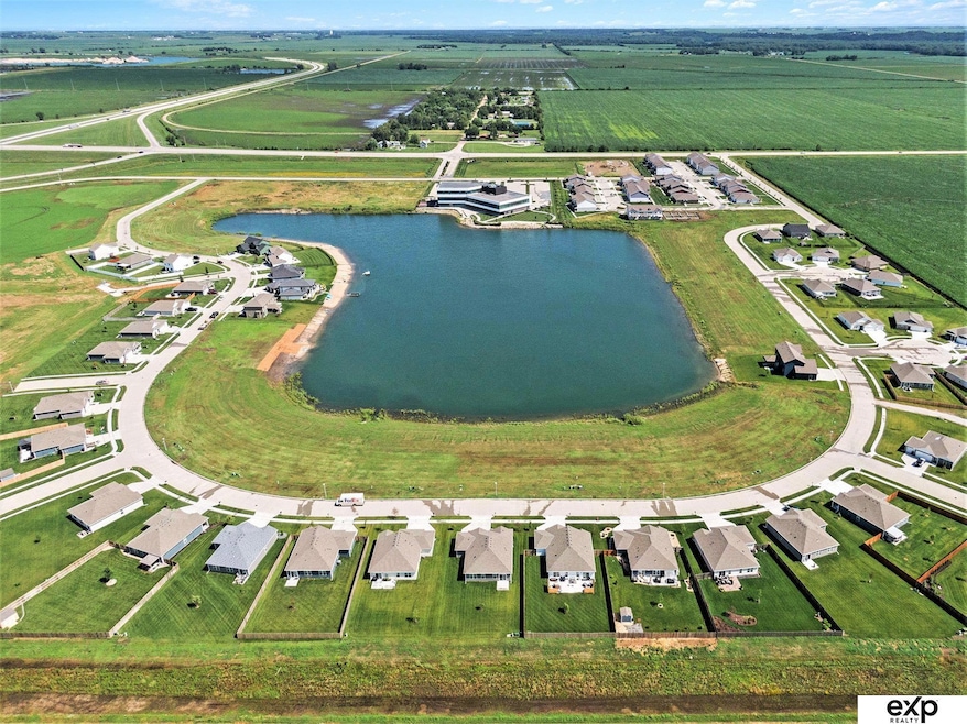 1981 Aaron Way, Fremont, NE 68025 - photo 1