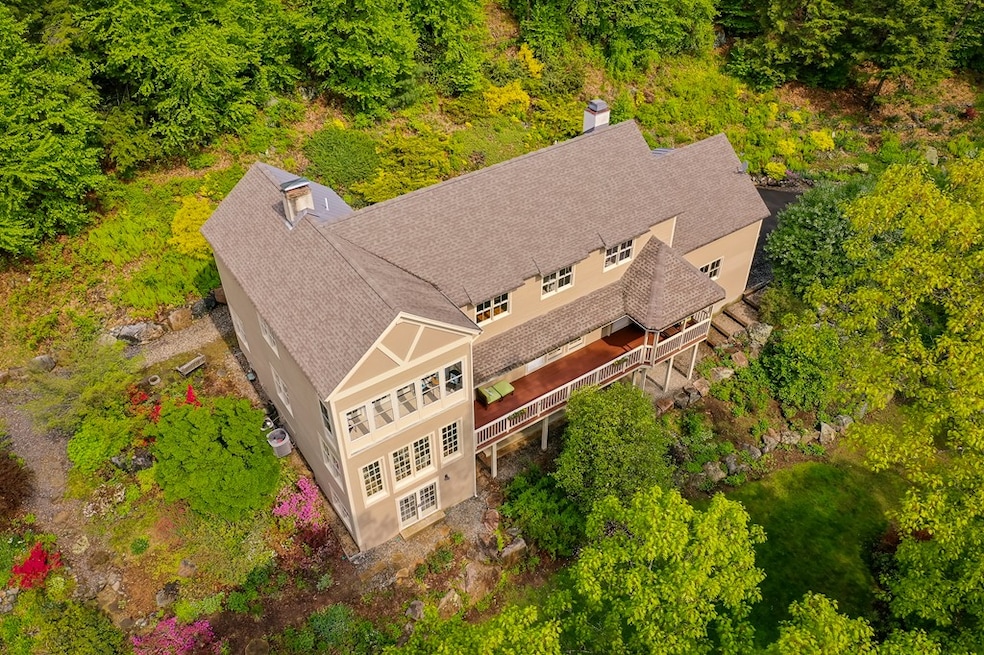 111 Old County Rd, Lincoln, MA 01773 - photo 1