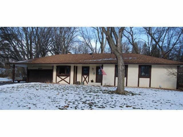 5823 Scenic Ct, Minnetonka, MN 55345 - photo 1