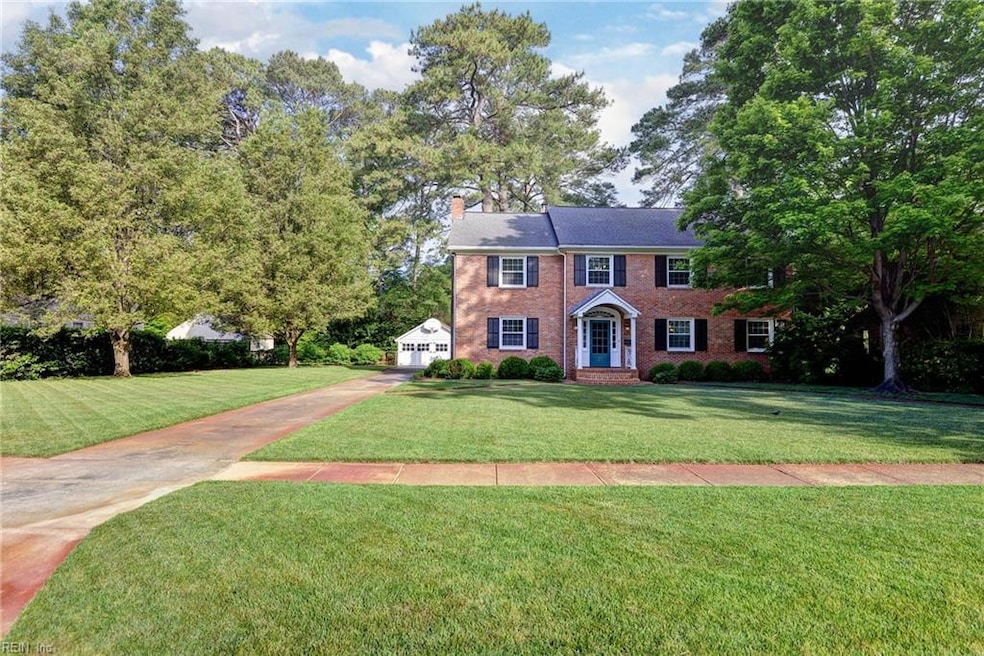 Oversized lot with 120'front footage