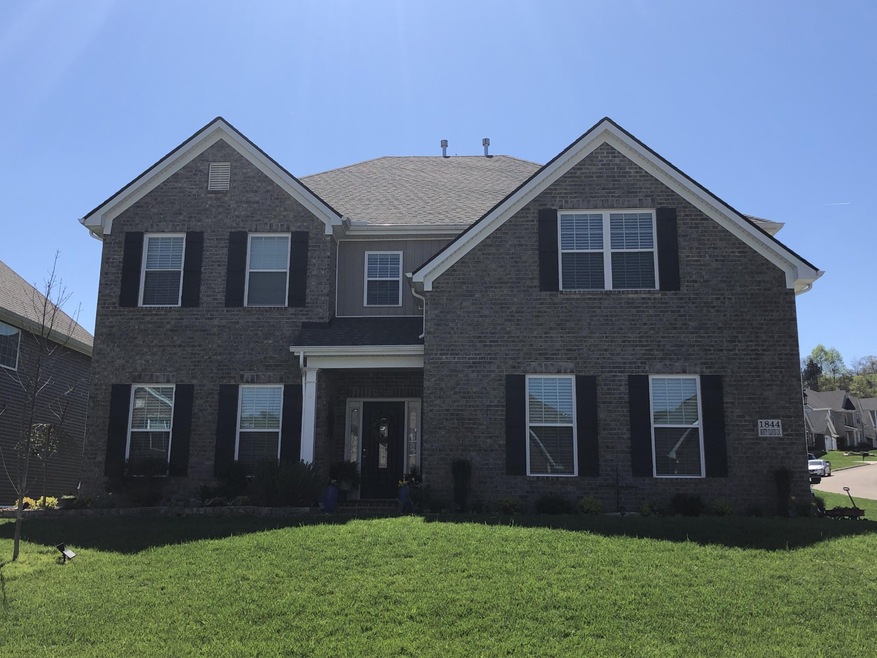 1844 Misty Cloud Ln, Knoxville, TN 37932 - photo 1