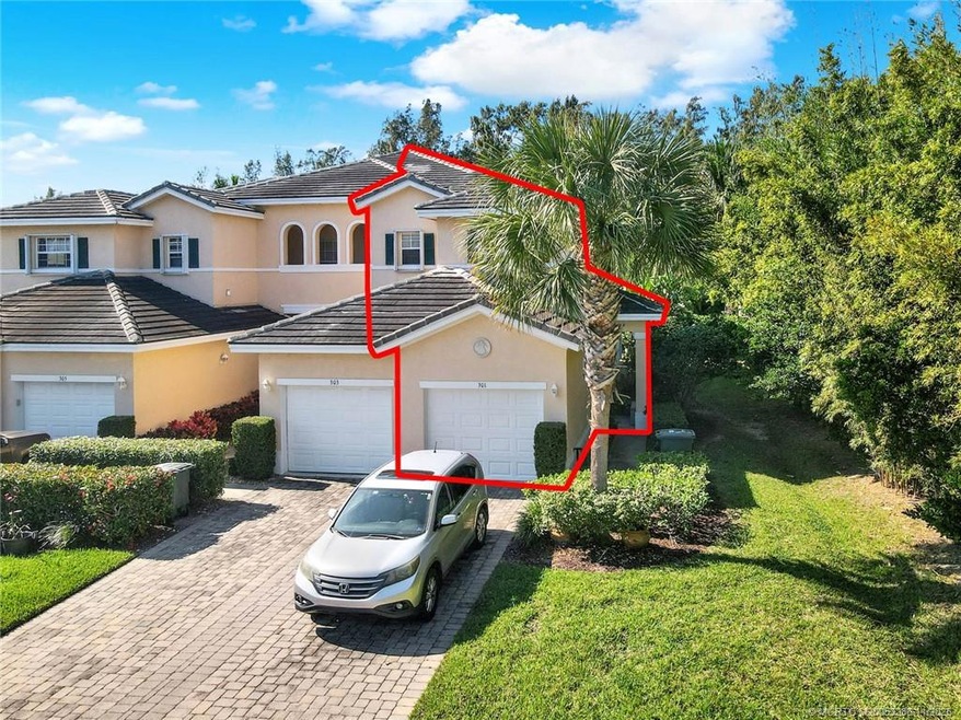 301 S Compass Dr unit 301, Fort Pierce, FL 34949 - photo 1