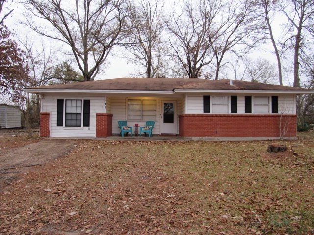 195 Ivey Rd, Lufkin, TX 75904 - photo 1