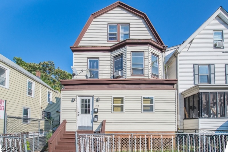 170 Sanford St, East Orange, NJ 07018 - photo 1