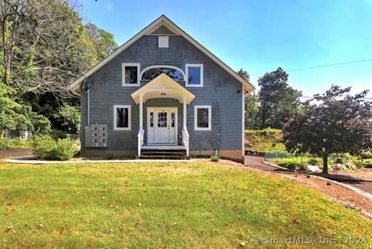 32 Portland Ave unit 3, Redding, CT 06896 - photo 1