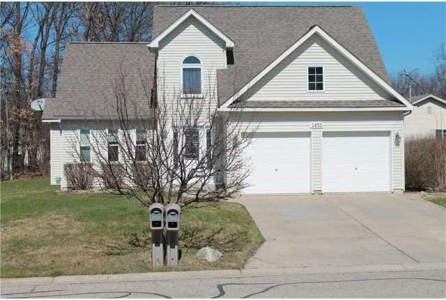 2451 Hickory Circle Dr, Howell, MI 48855 - photo 1