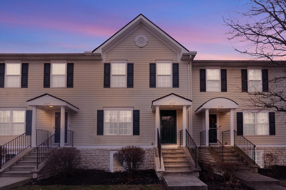 6527 Crab Apple Dr unit B, Canal Winchester, OH 43110 - photo 1
