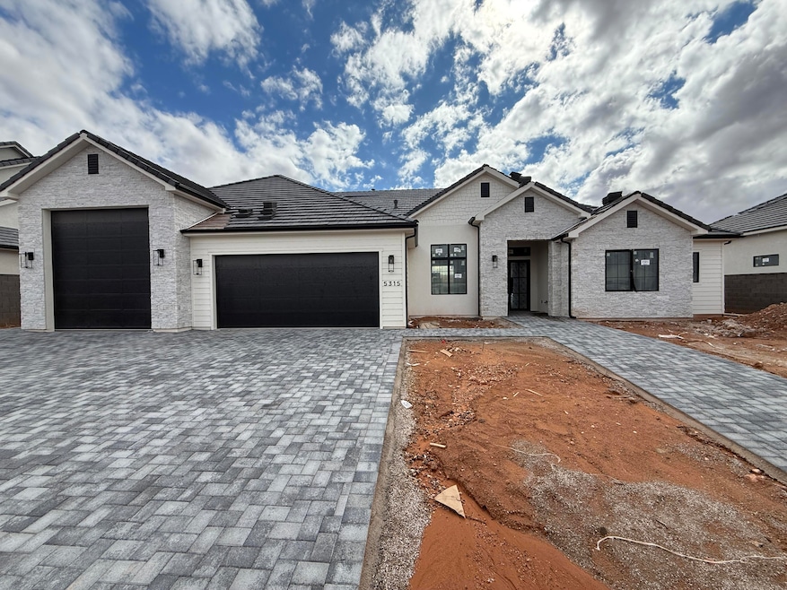 Pending $999,900 • Co-Listing Agent