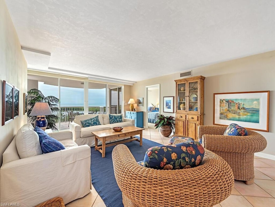 St. Laurent at Waterpark Place Condos unit 802, Naples, FL 34108 - photo 1