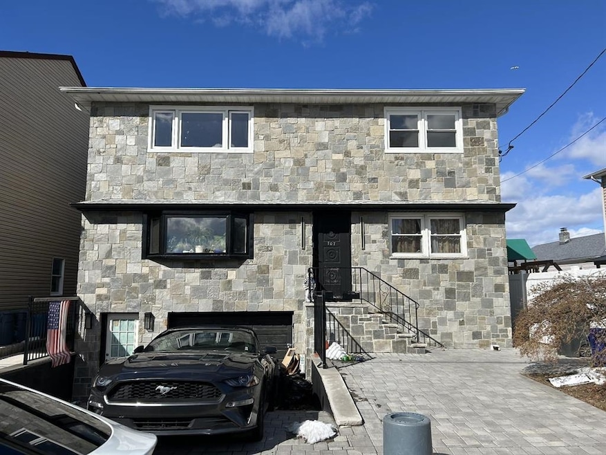 For Rent $2,800/month