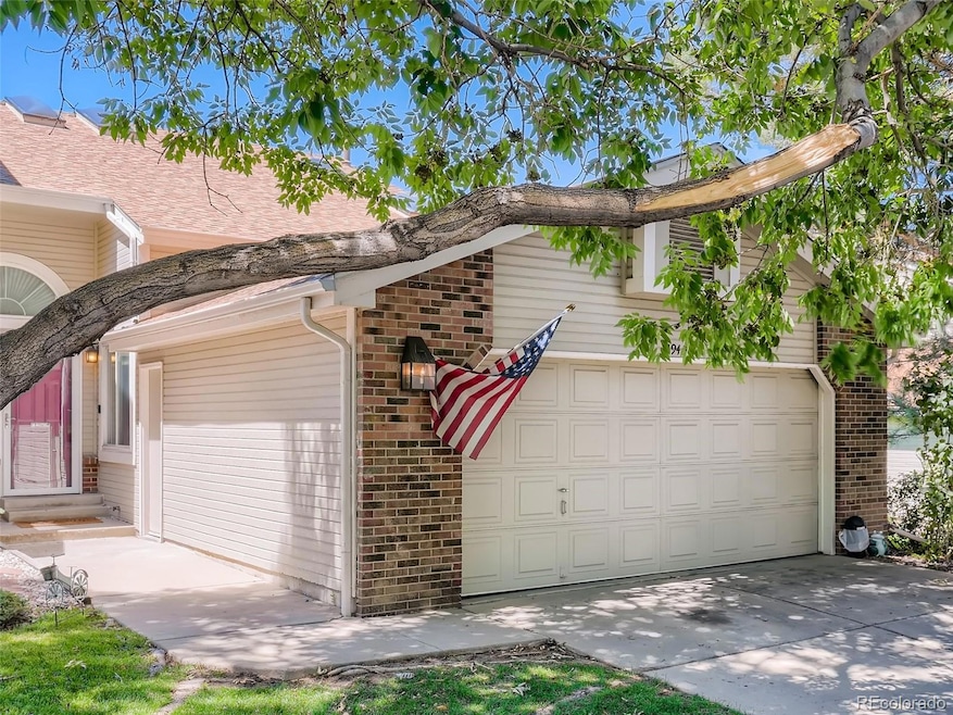 4945 S Eagle Cir, Aurora, CO 80015 - photo 1