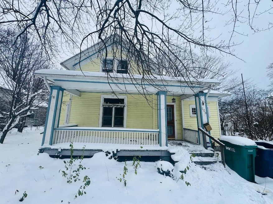 508 F St, La Porte, IN 46350 - photo 1