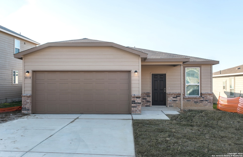 10338 McQueeney, San Antonio, TX 78252 - photo 1