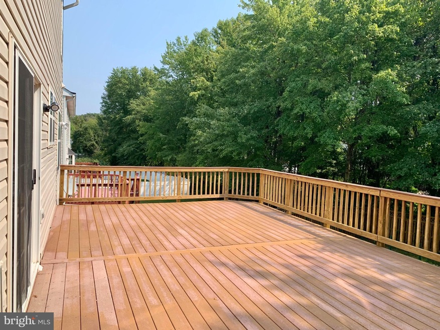 9809 Pheasant Run Ct, Laurel, MD 20708 - photo 1