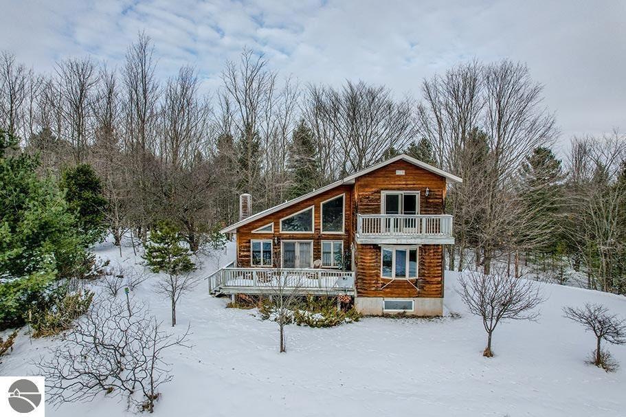 Sold $405,000