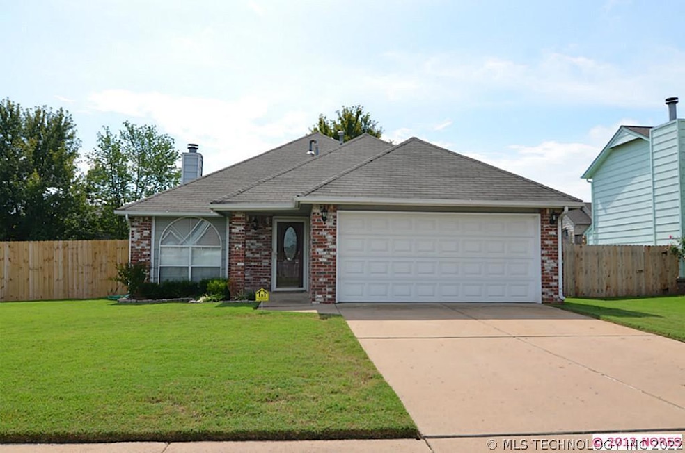 2501 W Kent St, Broken Arrow, OK 74012 - photo 1