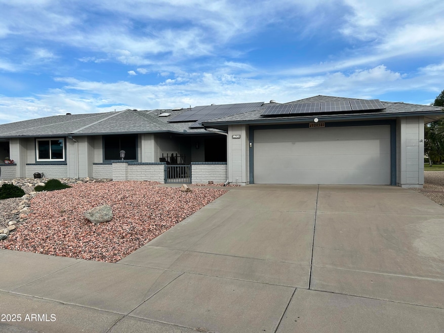 12934 W Blue Sky Dr unit 15, Sun City West, AZ 85375 - photo 1