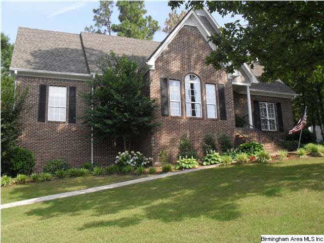 Great Curb appeal!