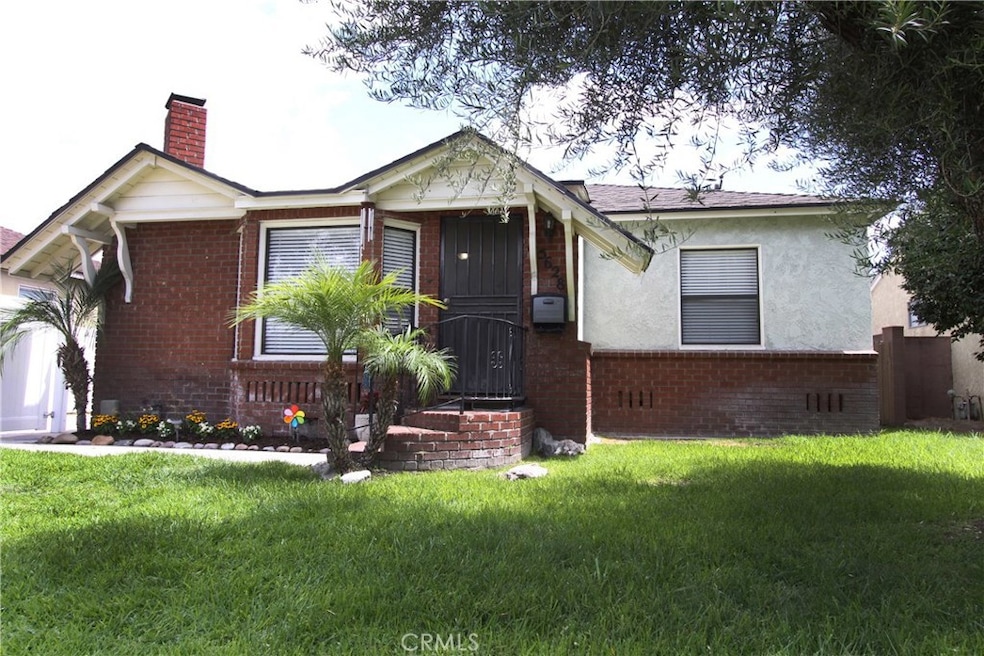 5628 Blackthorne Ave, Lakewood, CA 90712 - photo 1