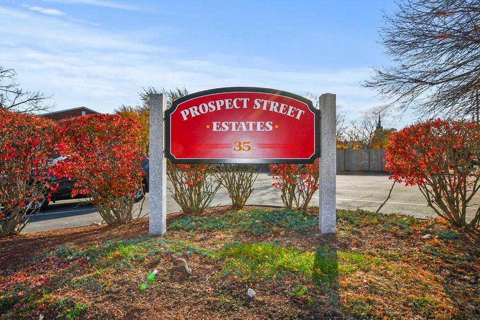 35 Prospect St unit 207, Woburn, MA 01801 - photo 1